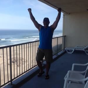 Meet your Posher, Brad